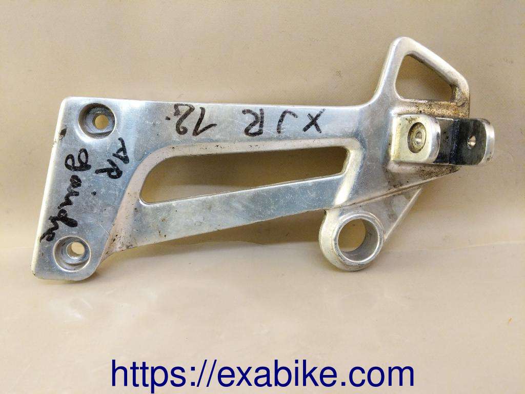 footrest plate, rear left Yamaha XJR 1200 - photo 1