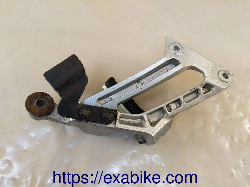 footrest plate, rear left Yamaha FJR 1300 - photo 2