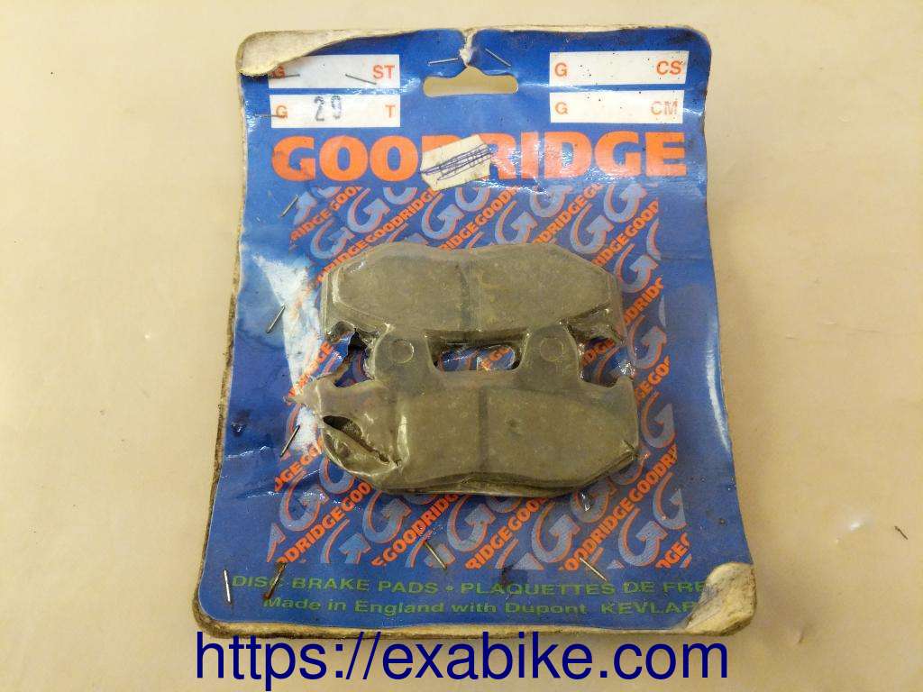 brake pads Honda XLR 600 - photo 1
