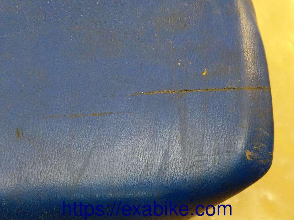 seat Suzuki RG 125 - photo 5