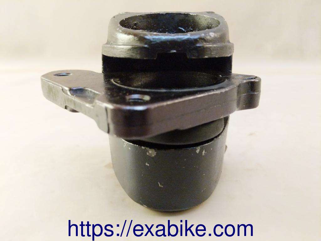 brake caliper,front right Suzuki GS400E - photo 3