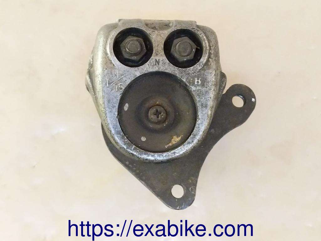 étrier de frein avant droit Kawasaki LTD 400 - photo 2