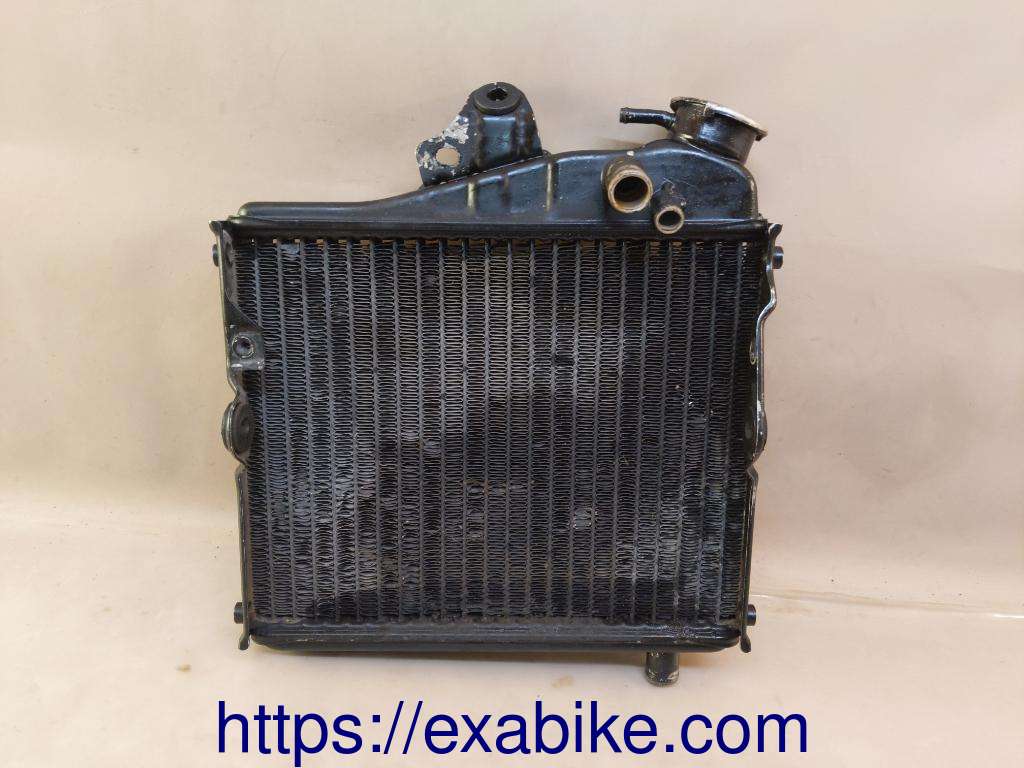 radiator Yamaha XZ 550 - photo 2