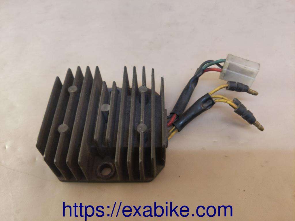 regulateur Honda XL 600 RM - photo 1