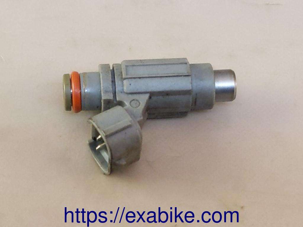 injector Suzuki GSXR 600 - photo 1