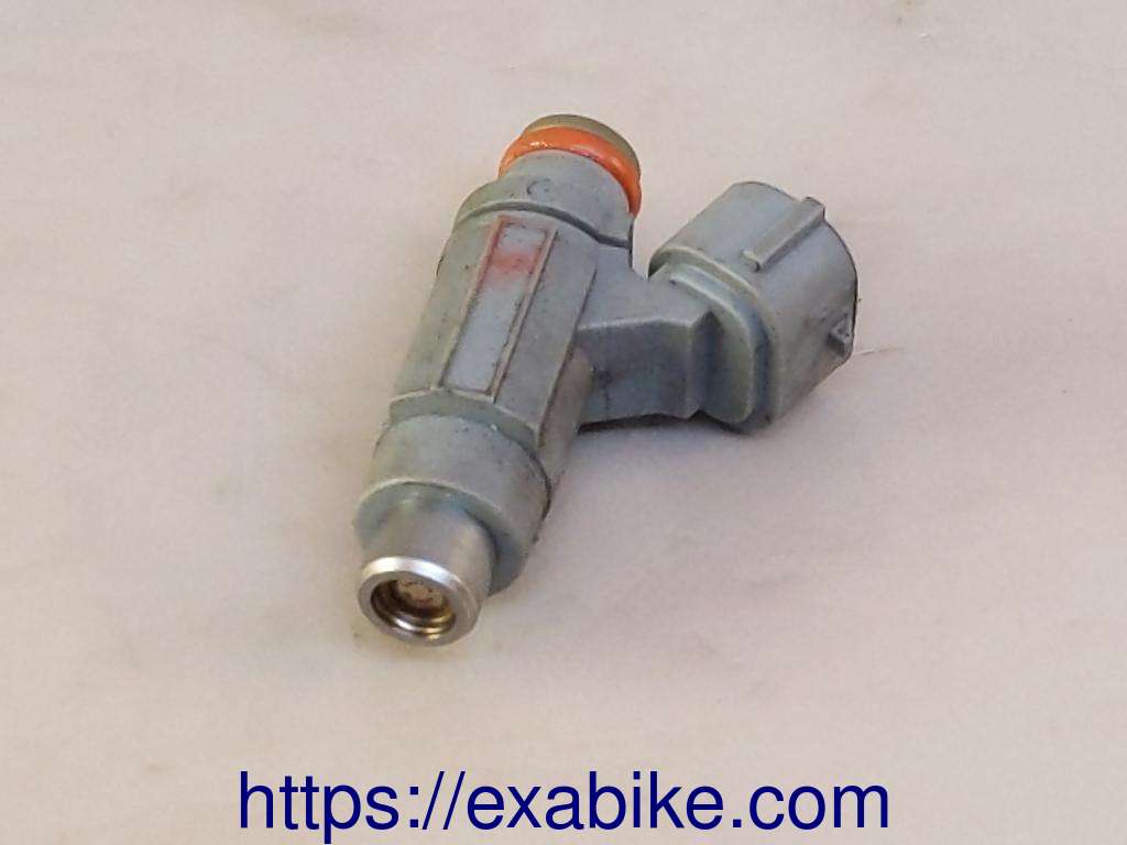 injector Suzuki GSXR 600 - photo 2