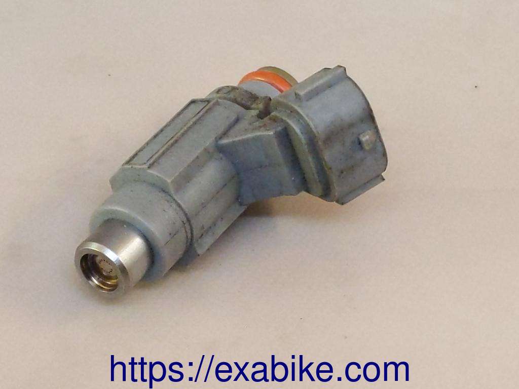injector Suzuki GSXR 600 - photo 2