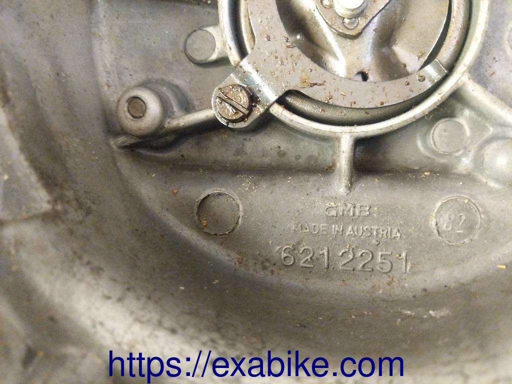 engine cover, left Portal MX 250 - photo 5