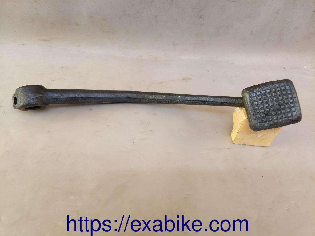 brake pedal Kawasaki KZ650 - photo 1