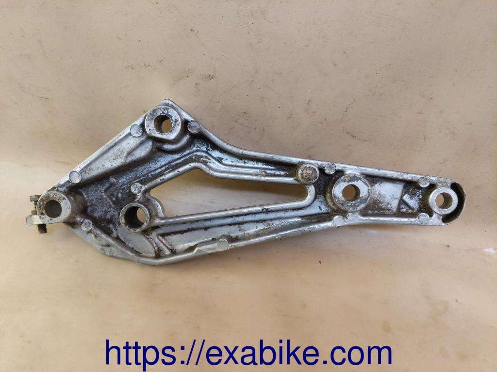 footrest plate, right Yamaha RDLC 125 - photo 2