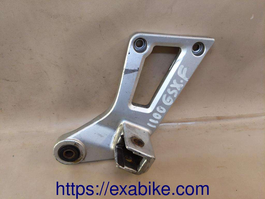 footrest plate, rear right Suzuki GSXF 1100 - photo 1