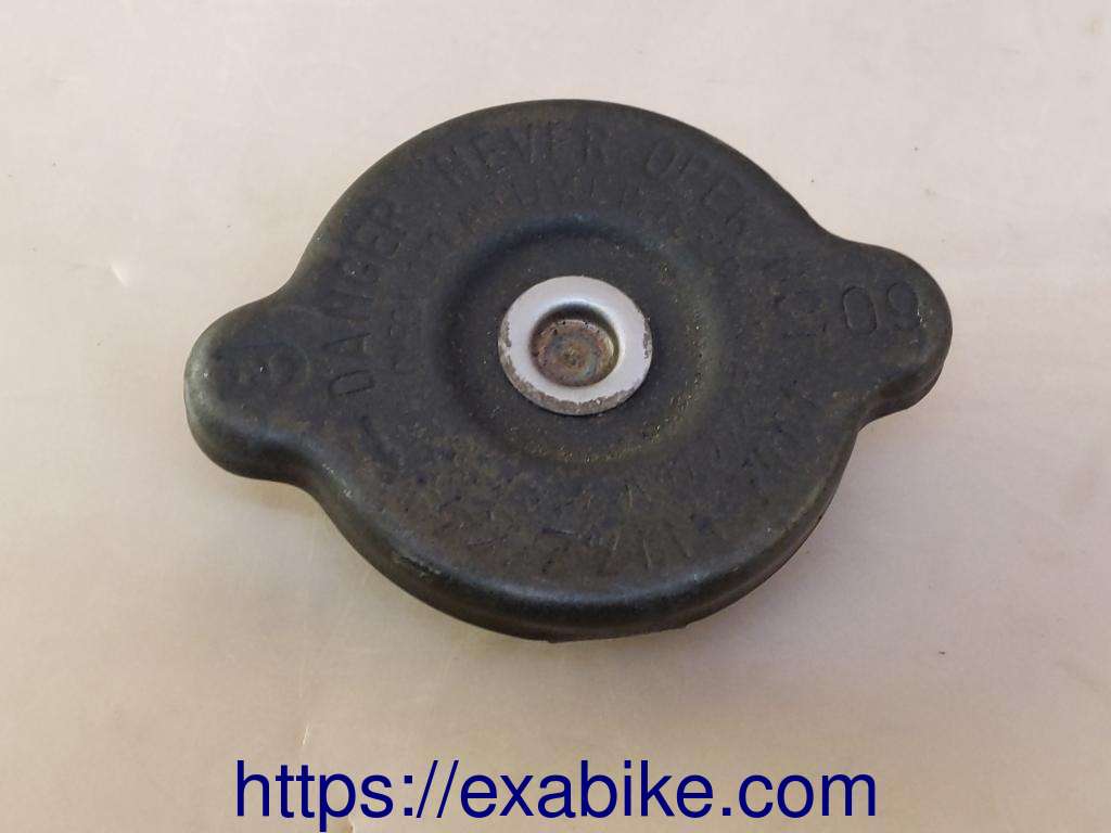 radiator cap Yamaha RDLC 125 - photo 1