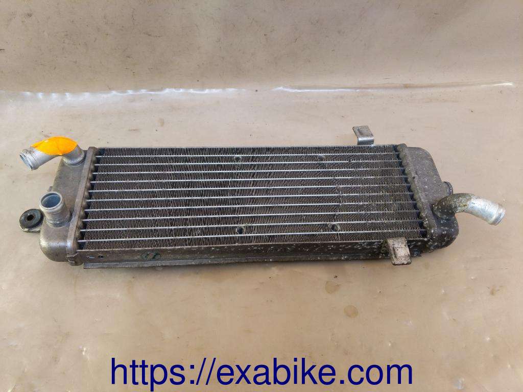 radiator Suzuki 125 Burgman - photo 2
