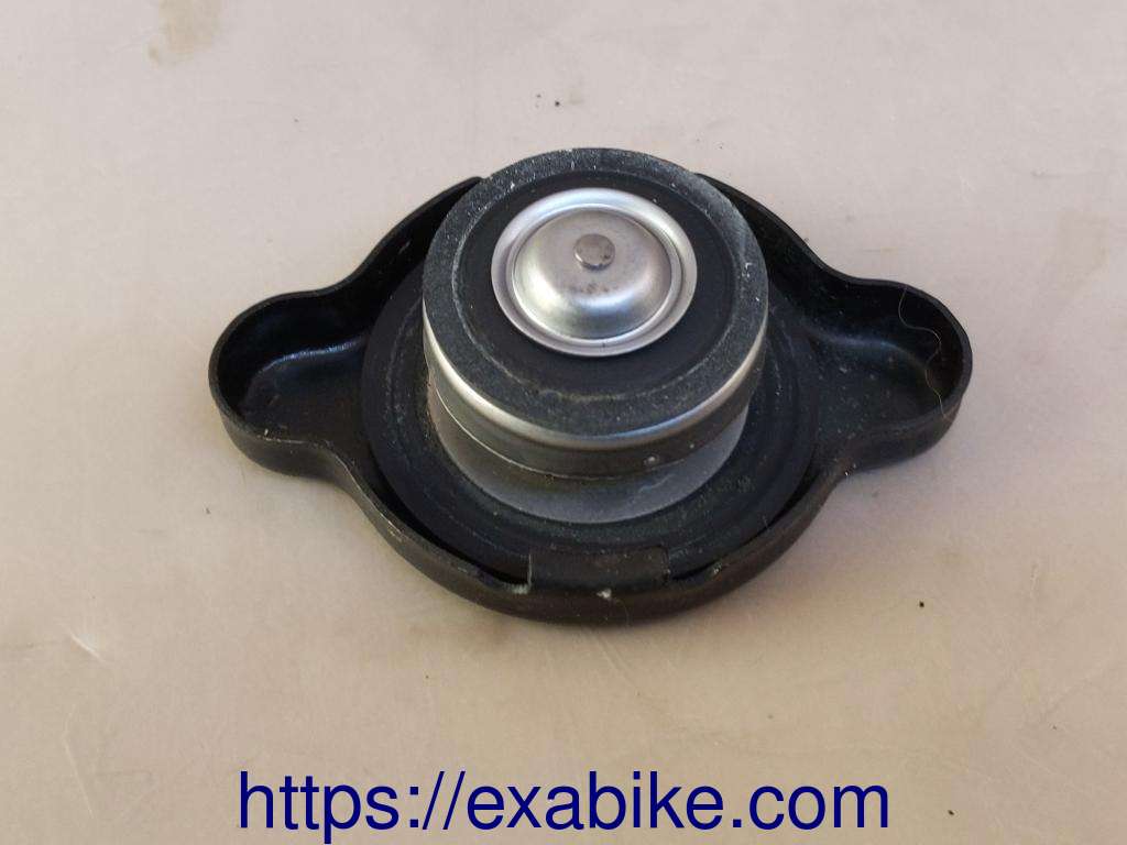 radiator cap Kawasaki KLE 500 - photo 2