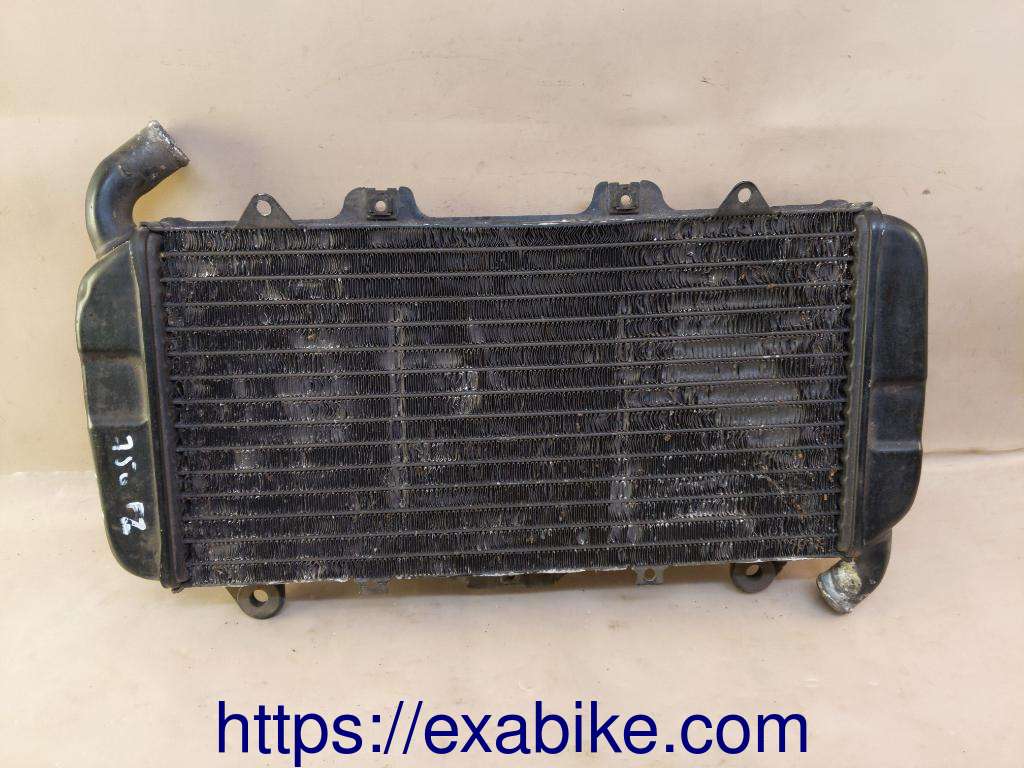 radiator Yamaha FZ 750 - photo 1