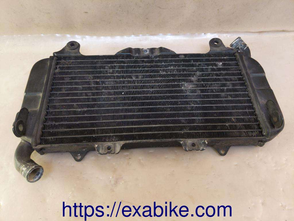 radiator Yamaha FZ 750 - photo 2
