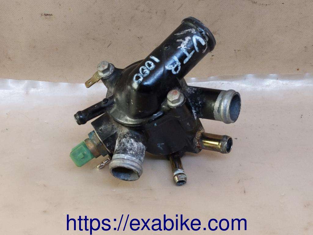 thermostat case Honda VTR 1000 - photo 1