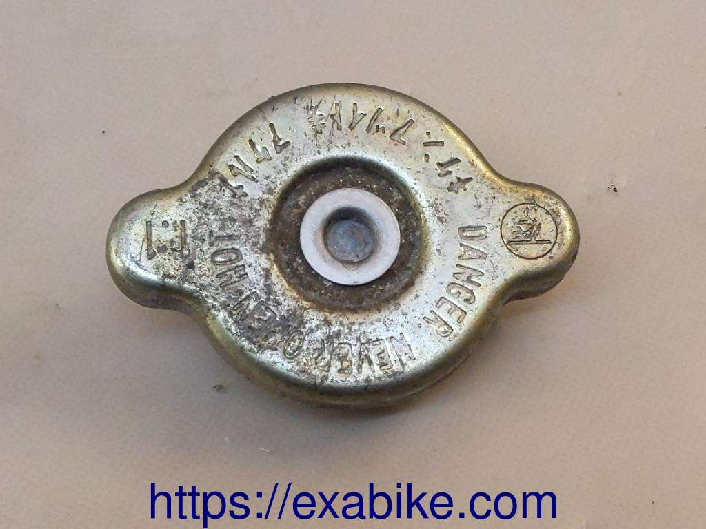radiator cap Honda CBR1000F - photo 1