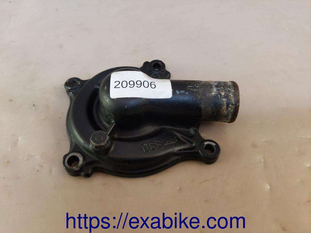 water pump cover Kawasaki GPZ 900 Ninja - photo 1