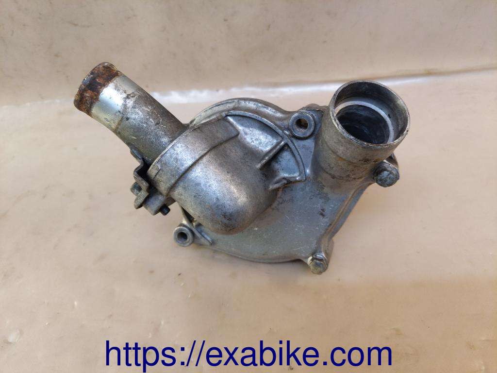 water pump Yamaha FZR 1000 - photo 1