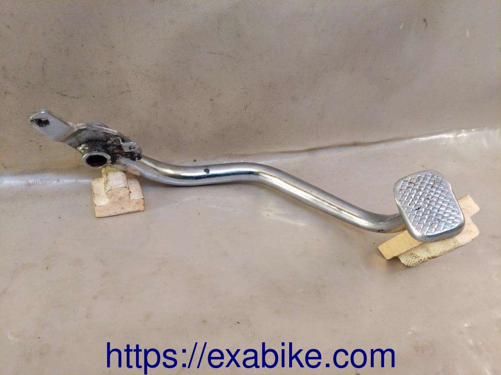 brake pedal Suzuki GT 80 - photo 1