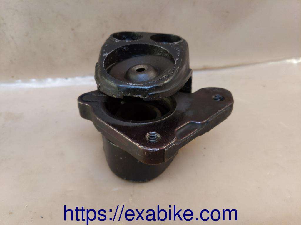 brake calipers, front Suzuki GSG 850 - photo 5