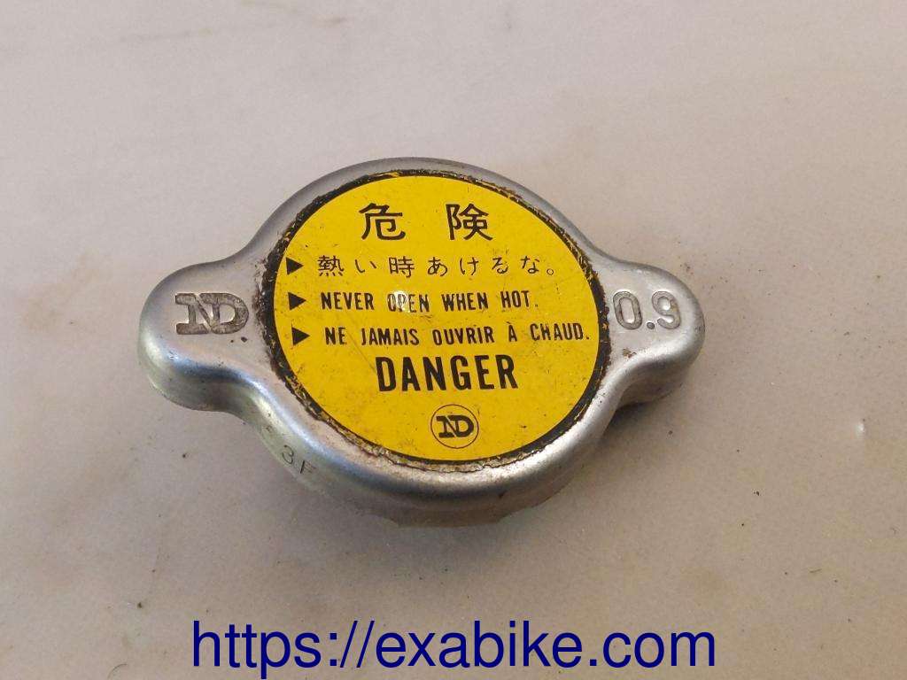 radiator cap Honda VT 250 - photo 1