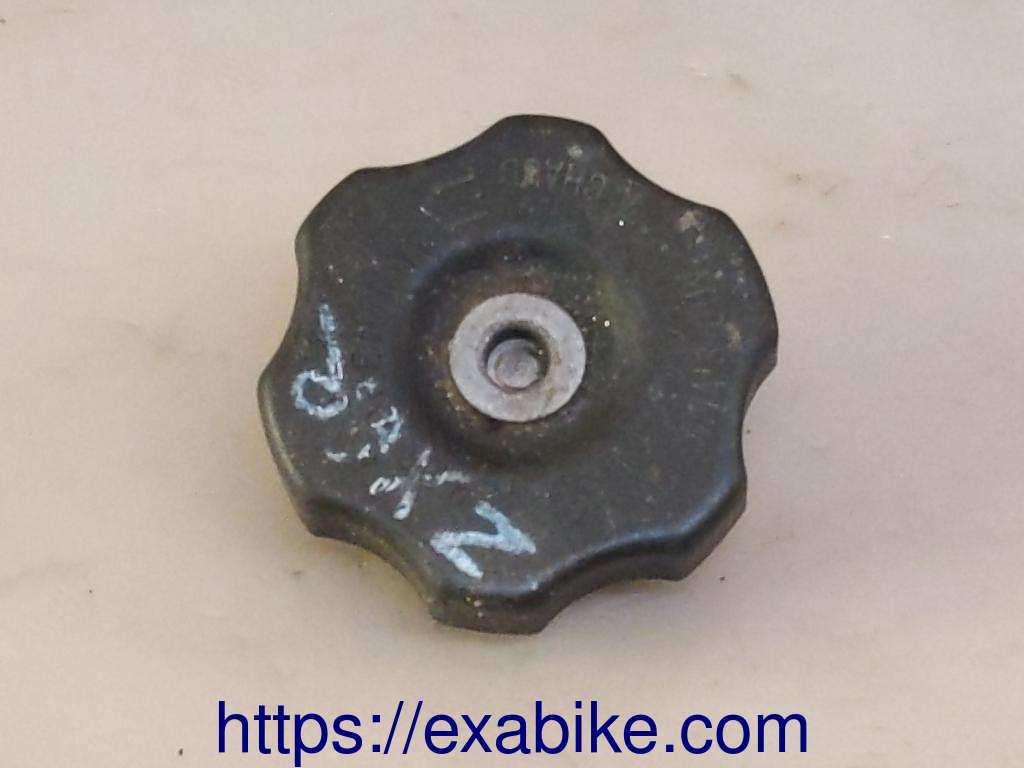bouchon du radiateur Kawasaki ZX6R - photo 1