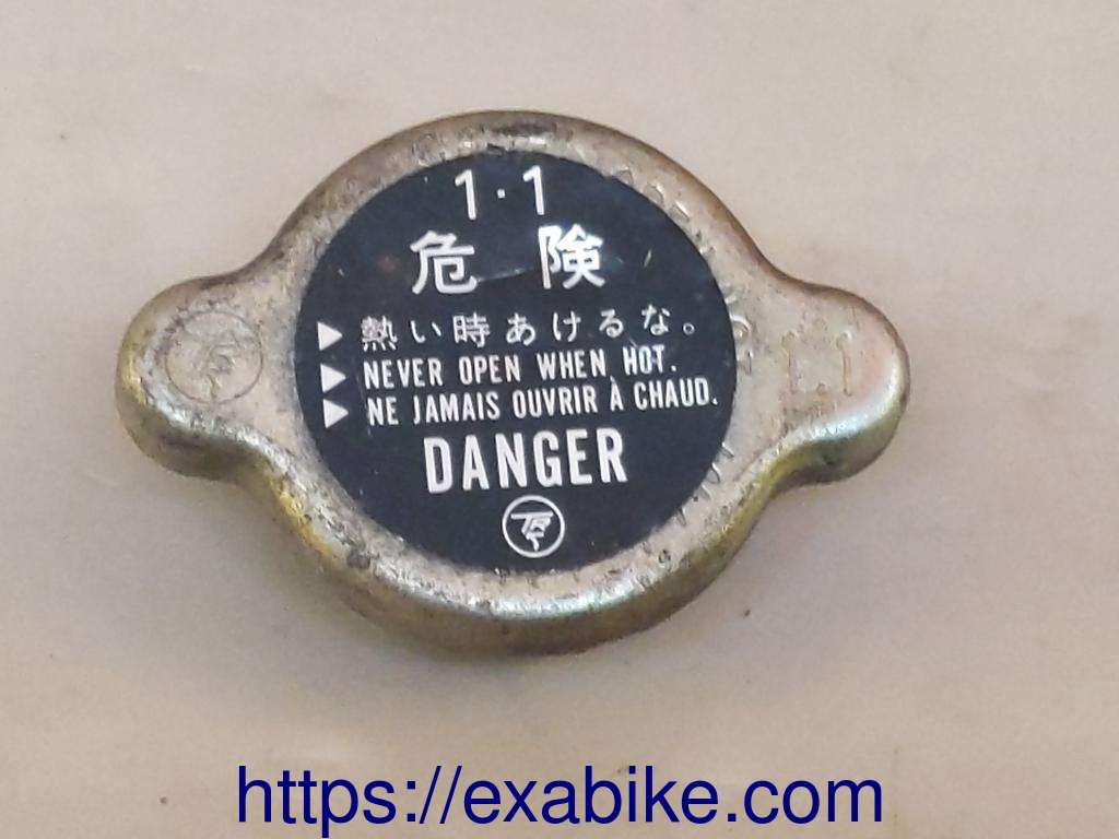 radiator cap Honda Transalp 600 - photo 1
