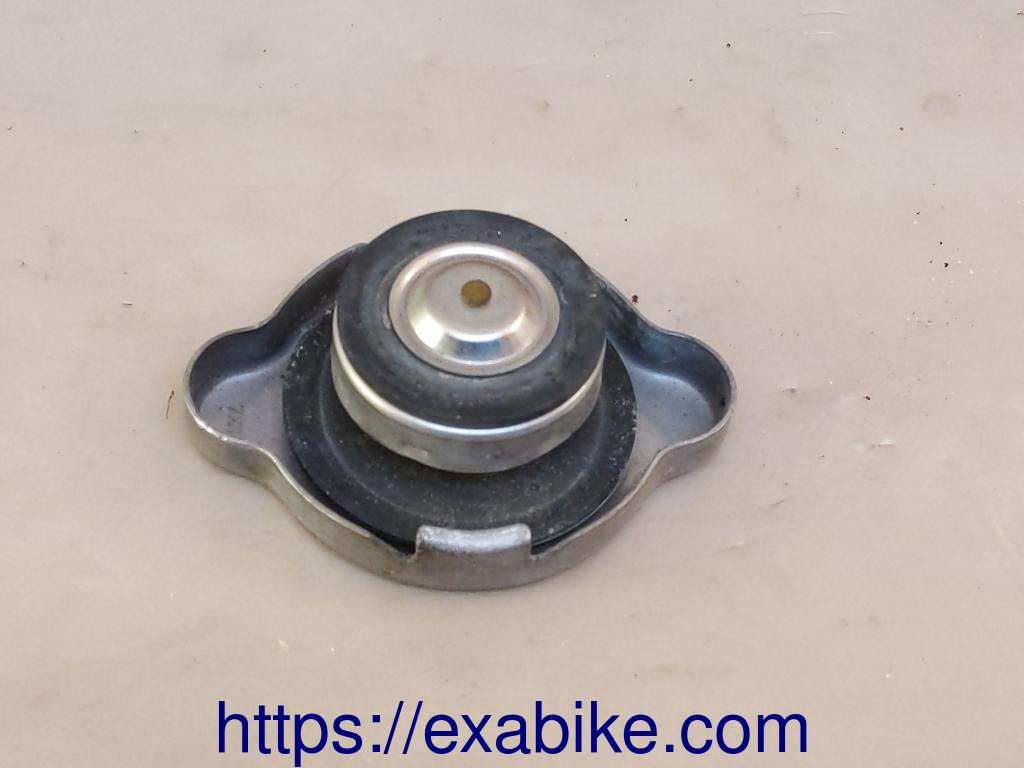 radiator cap Honda FES 125 Pantheon - photo 2