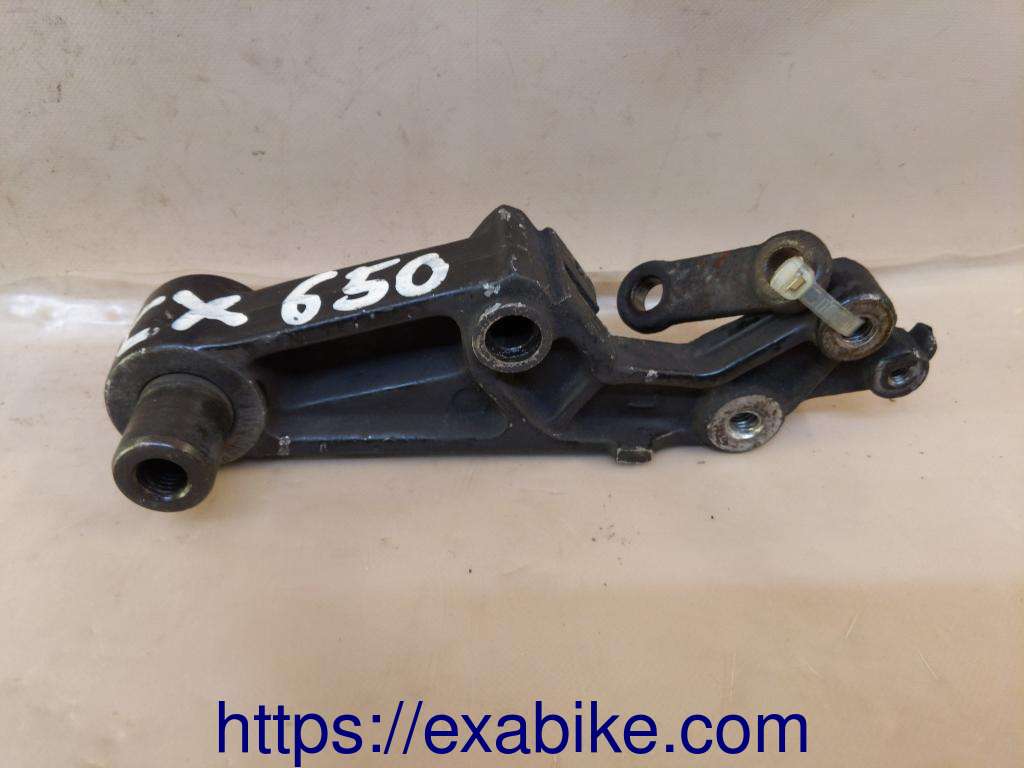 support étrier avant gauche Honda CX 650 E - photo 1