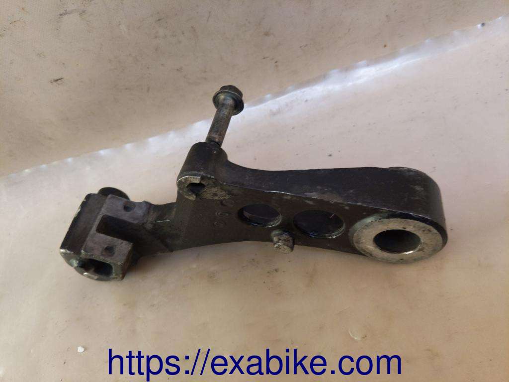 caliper bracket, rear Honda VF1000F - photo 2