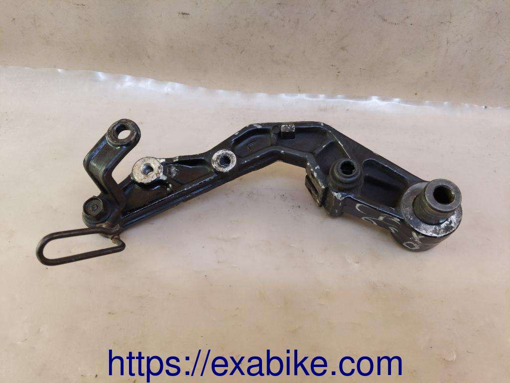 caliper bracket, front left Honda CBX 650 E - photo 1