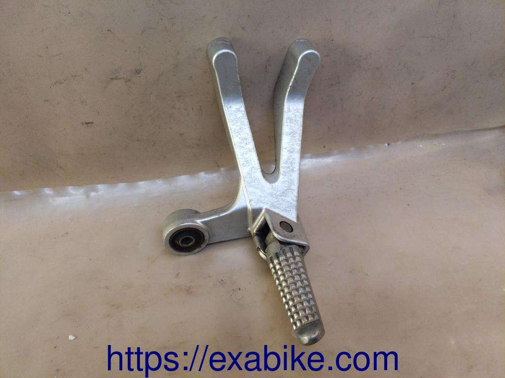footrest plate, rear right Suzuki TL 1000 S - photo 1