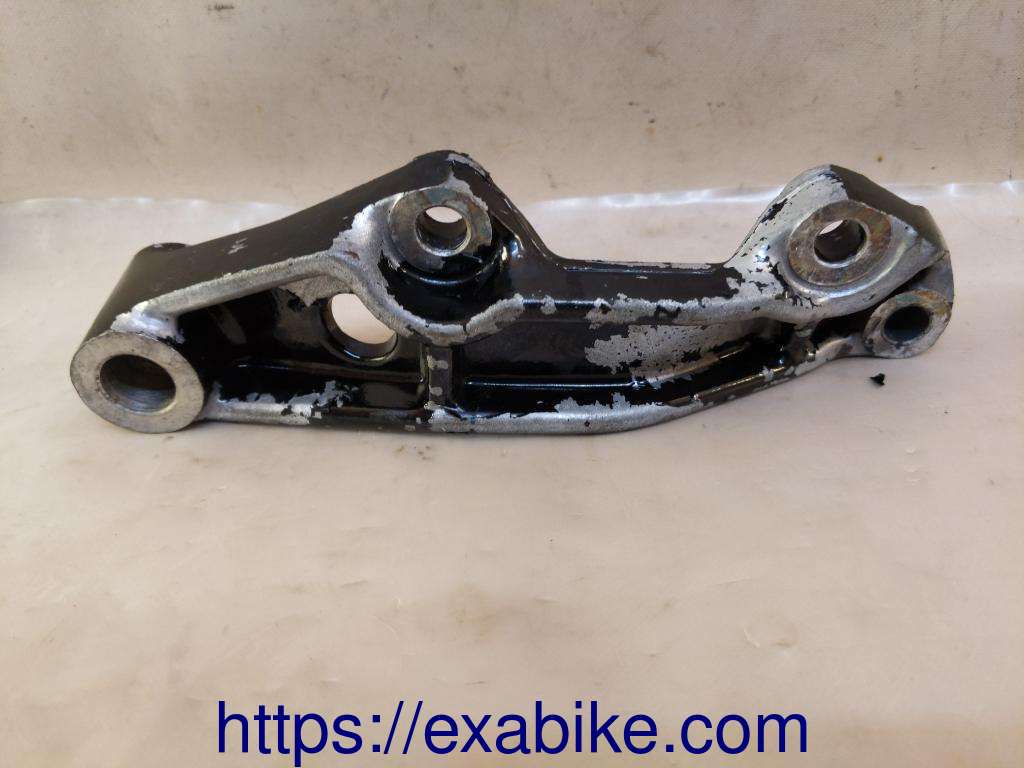 support étrier arrière Yamaha XJ 750 - photo 1