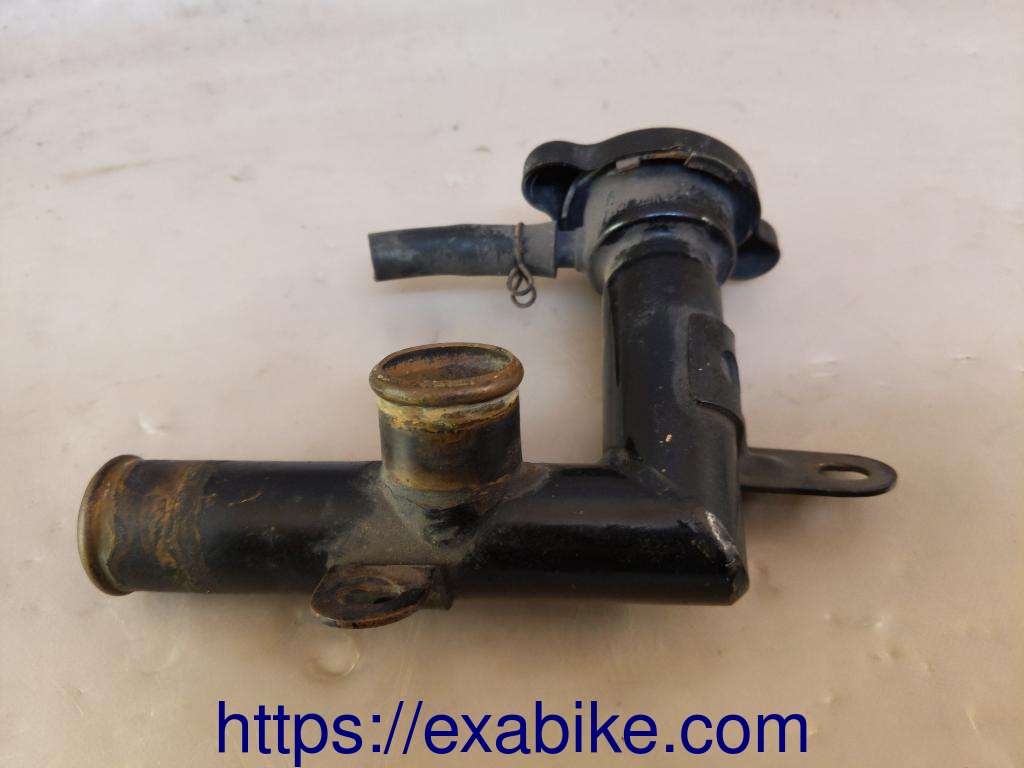 radiator filler neck Kawasaki GPZ 900 Ninja - photo 2
