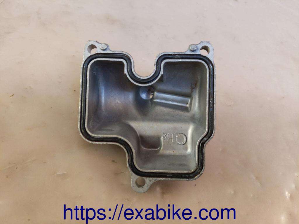 carburetor float chamber, left Honda CBR 900 - photo 2