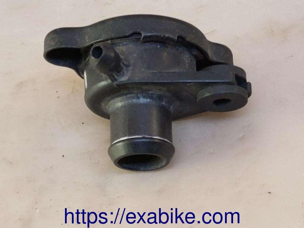 radiator filler neck Honda VF1000F - photo 2