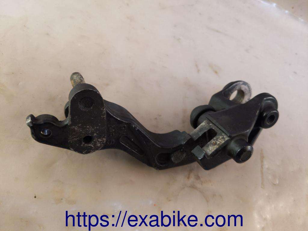 support étrier avant droit Honda PC 800 - photo 2