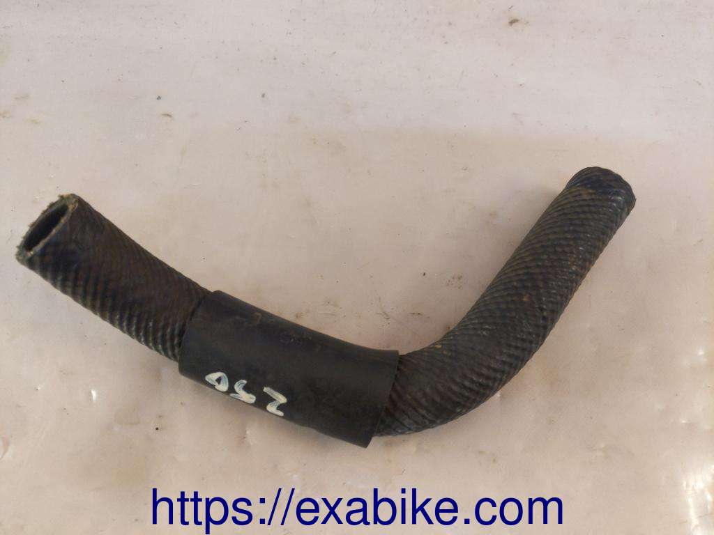 water hose Suzuki RGV 250 - photo 1
