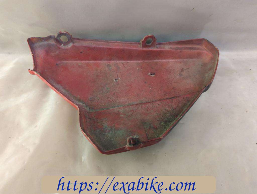 right cover Honda CX 400 - photo 3