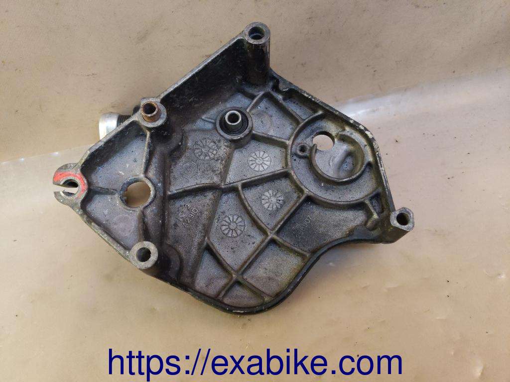 sprocket cover Suzuki GSXR 1000 - photo 2