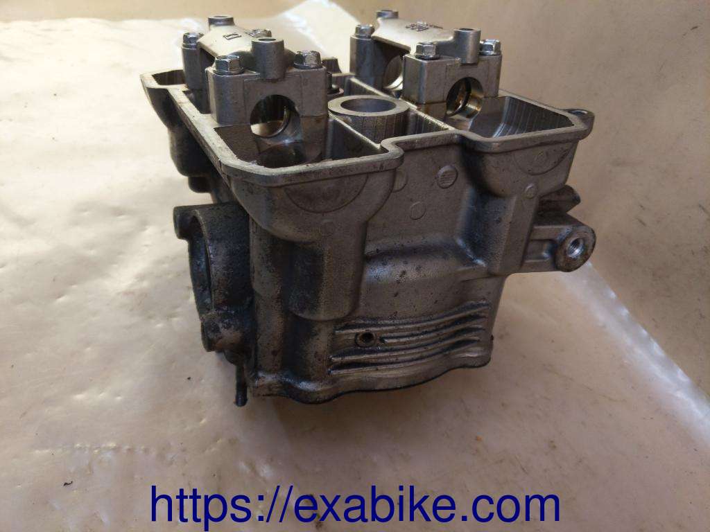 cylinder head, front Suzuki SV 1000 - photo 3