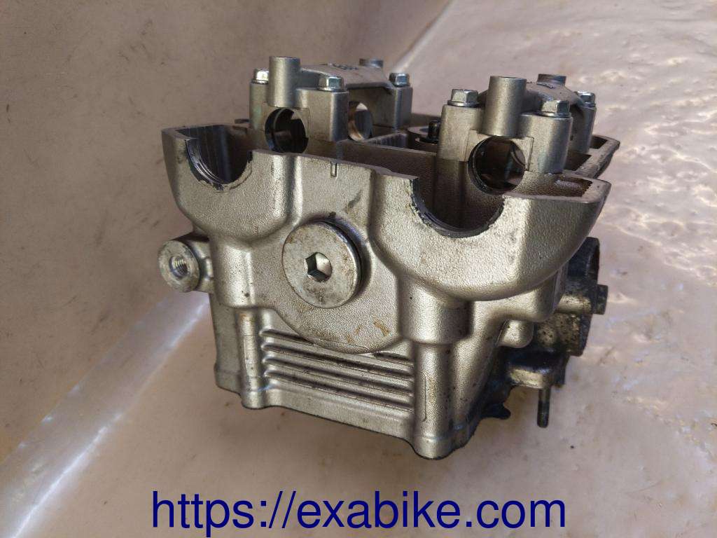 cylinder head, front Suzuki SV 1000 - photo 4