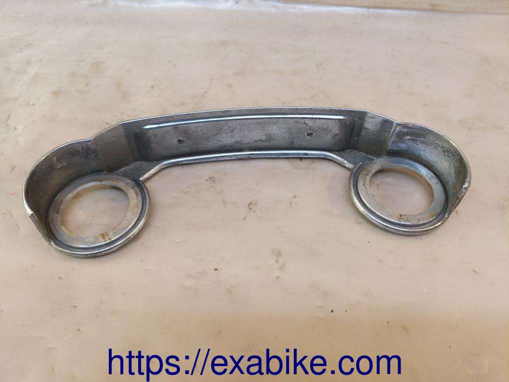 emblem Suzuki GSX 400 - photo 2
