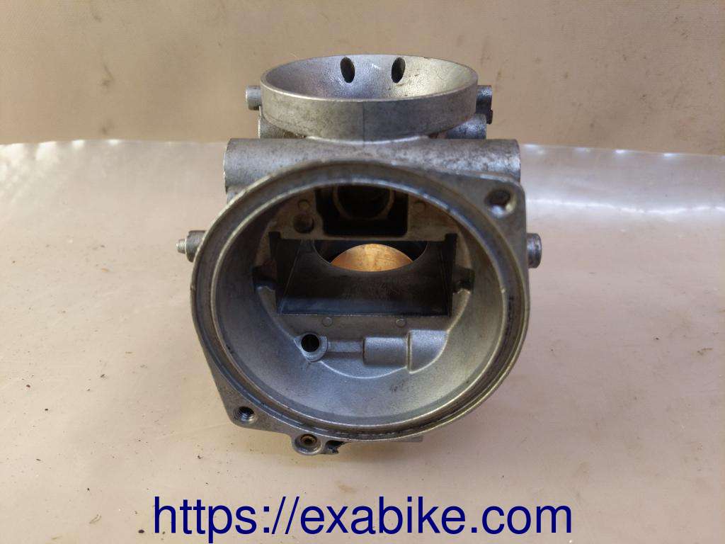 carburetor body, N1 Yamaha YZF 750 - photo 4