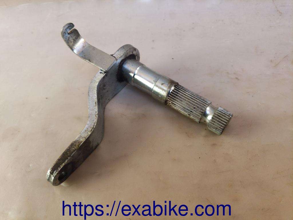 brake pedal axle Honda CM 125 C - photo 1