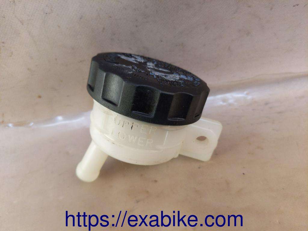 bocal de liquide de frein Kawasaki ZX6R - photo 1
