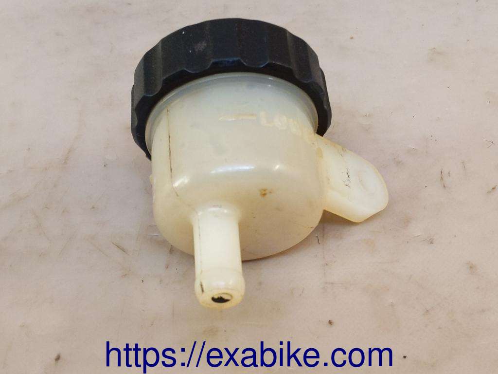 brake fluid reserve, rear Yamaha FJ 1100 - photo 2