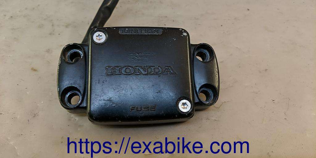 fuse box Honda modele a identifier - photo 1